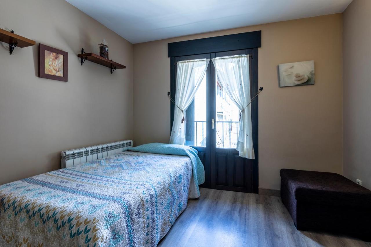 Santa Cruz Apartment Broto